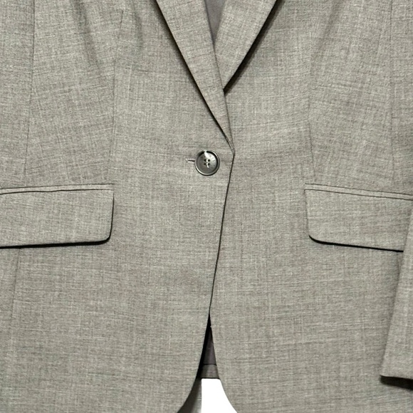 Talbots Italian Wool Button Front Career Business Casual Gray Blazer Jacket - Picture 4 of 11